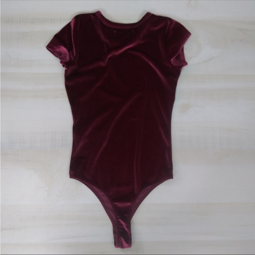 Hollister Bodysuit - Picture 2 of 5
